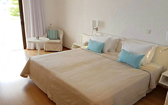 Istron Bay Hotel