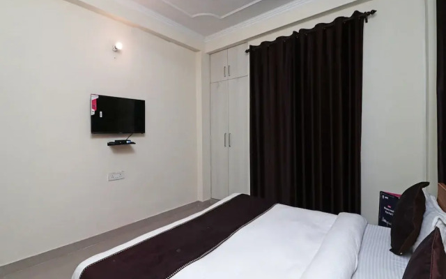 Oyo 15919 Uk Retreat