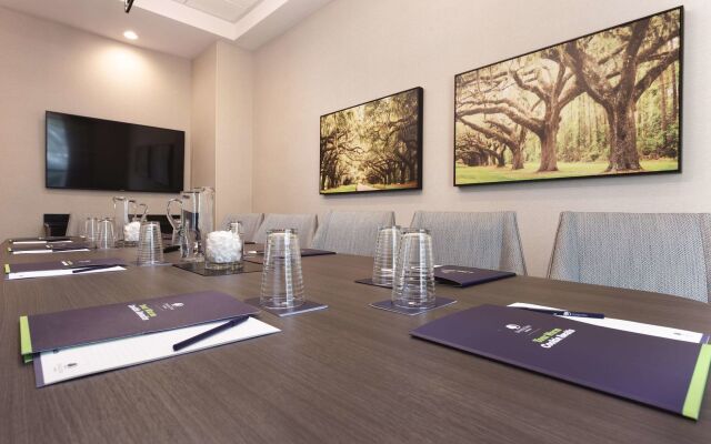 DoubleTree by Hilton Charleston Mount Pleasant