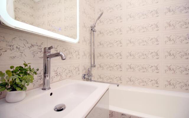 Apartments in the Samal microdistrict-3 11