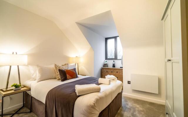 28 St John's Mews