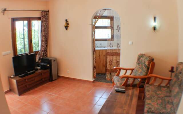 El Cisne - holiday home with private swimming pool in Benissa
