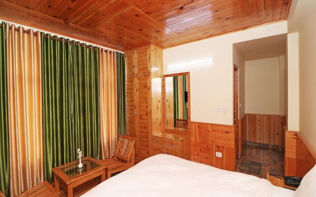 OYO 13715 Home Stay River View Manali
