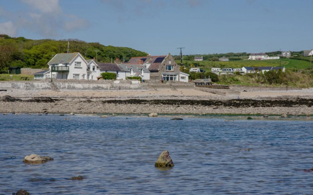 YHA Port Eynon