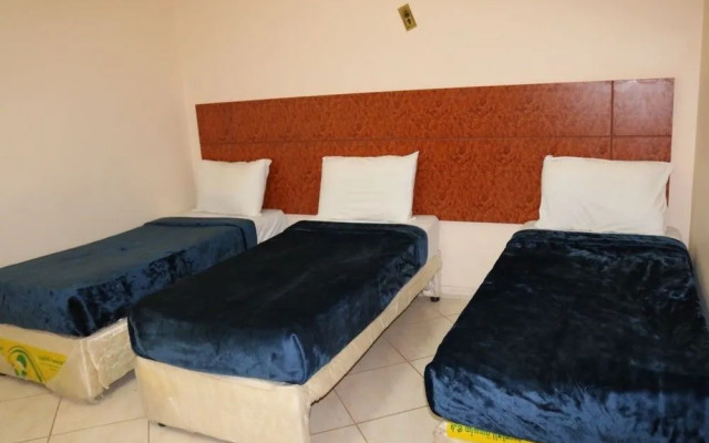 Loloat Al Hashimiah Hotel