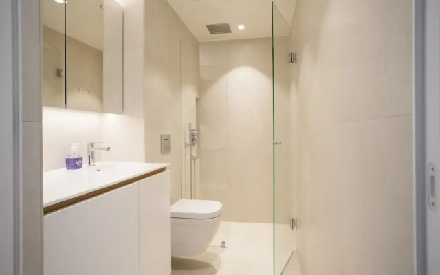 Charming Modern Penthouse in Ullanlinna