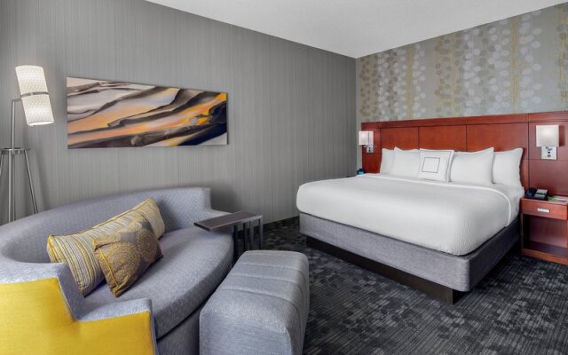 Courtyard Pittsburgh Airport