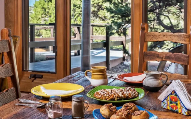 Bobcat Inn Bed and Breakfast