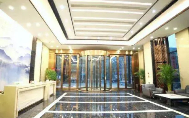 Shanshui Yuntian Holiday Hotel