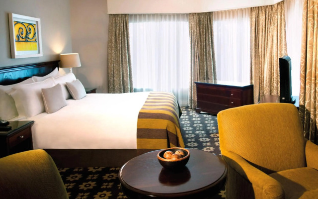 Hemingways Hotel
