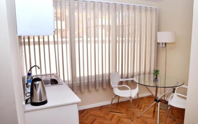 Bolivian Rooms & Suites (Zona Sur)