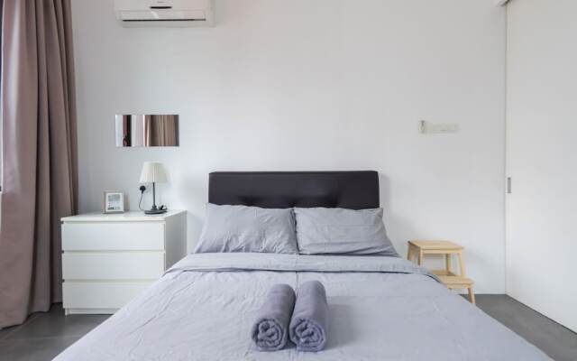 Mono Suites @ Empire Damansara