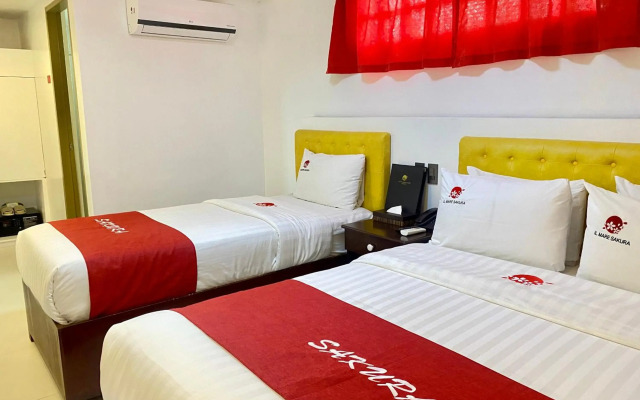 IL Mare Sakura Resort Boracay