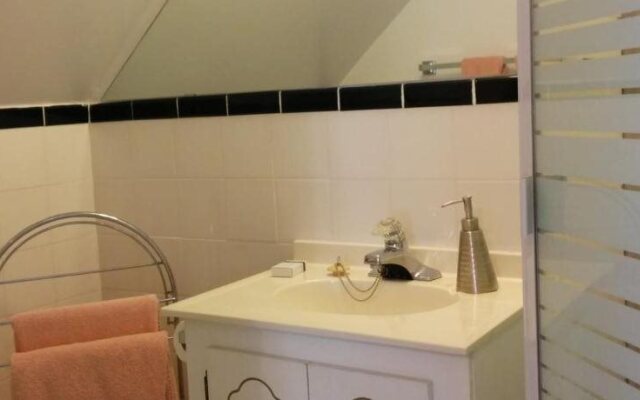 Fairmont House Bed & Breakfast