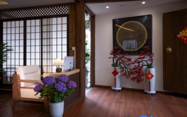 The Ripplewood Sanctum (English service and tour arrangement）
