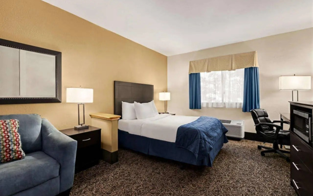 Comfort Inn & Suites Prince George - Fort Lee