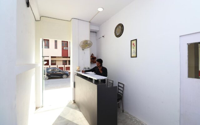 Mohan Hotel
