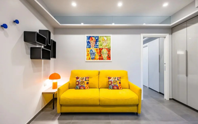 Pop House in the Heart of Sanit