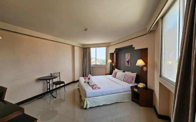Songphanburi Hotel