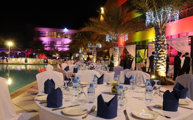 The Dragon Hotel & Resort & Sea Loft Chalets