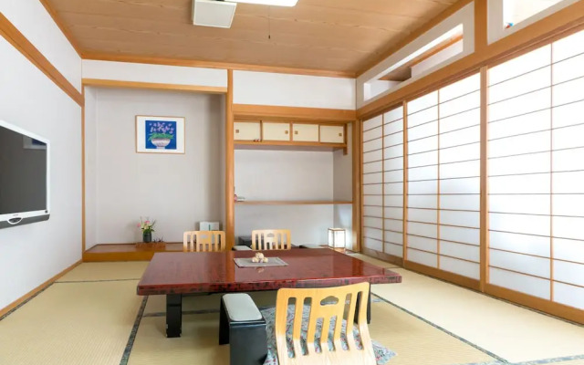 KAWASEMI no YADO