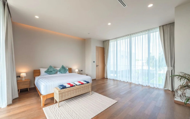 Modern 2-Level Pool Villa Long One A5