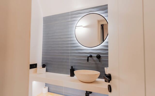Oliving Mykonos Luxury Suites