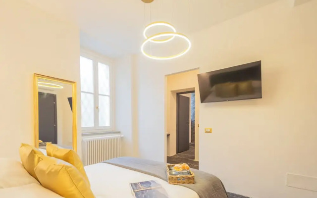Como Dreams Apartments by Rent all Como