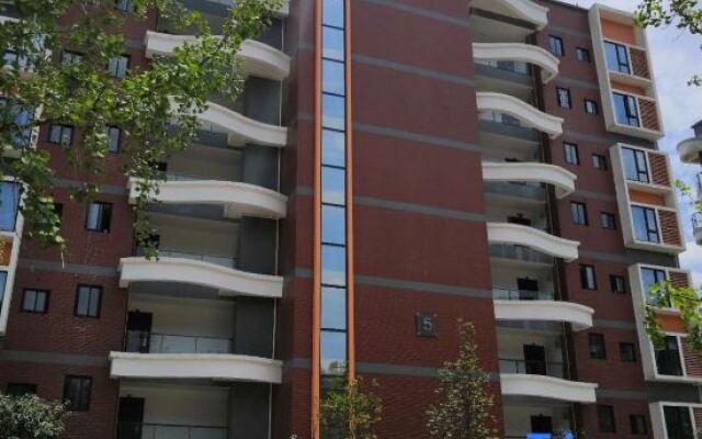 Zhongxin Chuanshihu Serviced Apartment