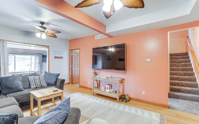 Near Saugatuck Dunes: Pet-friendly Fennville Home!