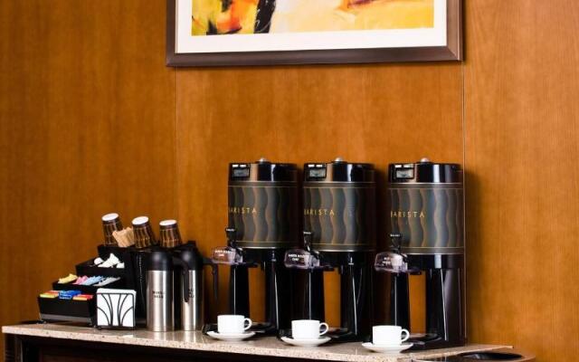 Courtyard by Marriott Boston Logan Airport