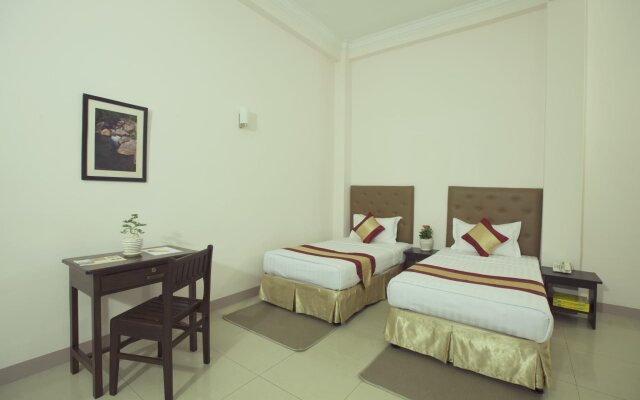 Royal Platinum Hotel
