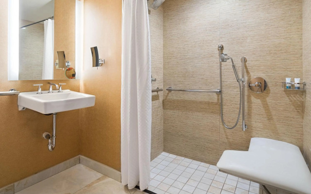 The Westin Crystal City Reagan National Airport