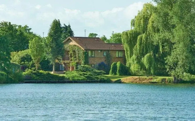 York Lakeside Lodges