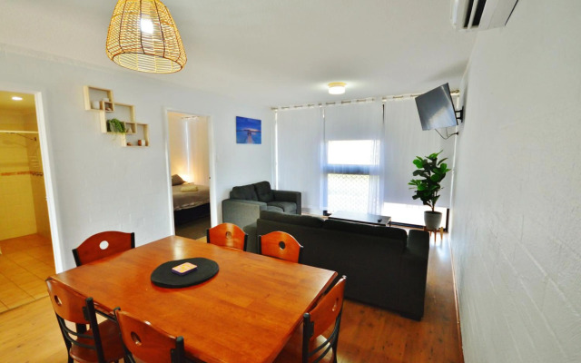 Riverview Holiday Apartment 107 - Kalbarri, WA