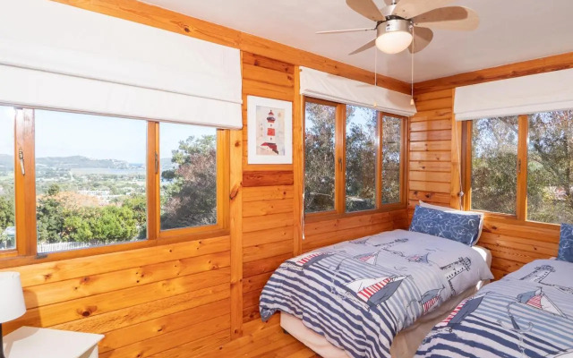 63 Milkwood