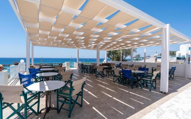 Porto Villa Hotel