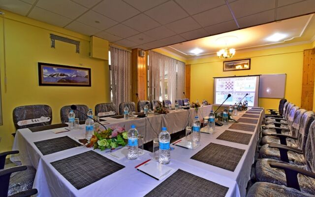 Hotel The Grand Mamta