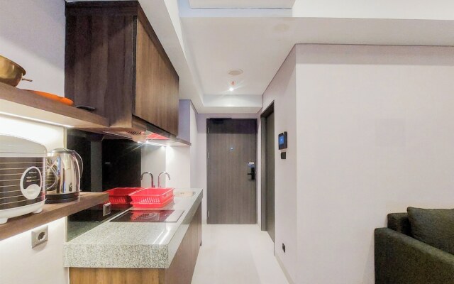 Best Deal And Homey 1Br Apartment Carstensz Residence