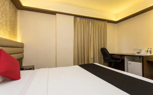 Solaris Hotel and Club