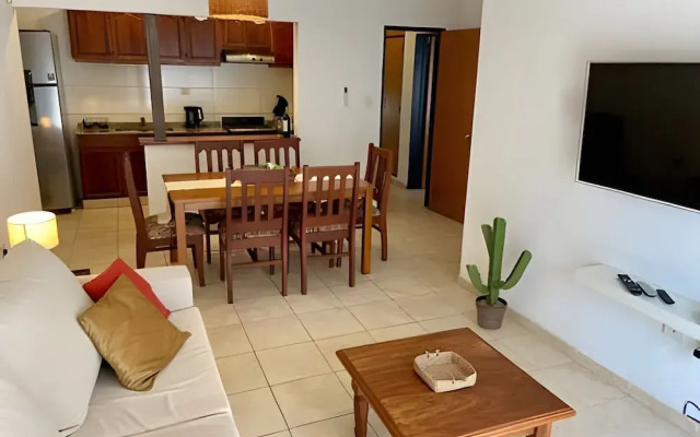 Casa Con Asador y Cochera