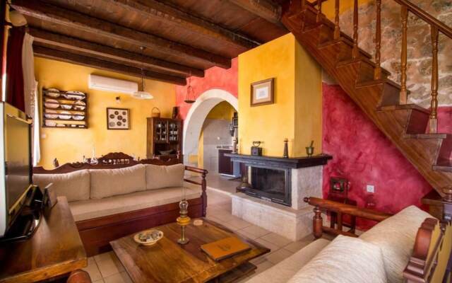 Red Villa - Fliskouni - 1 Bedroom Maisonette