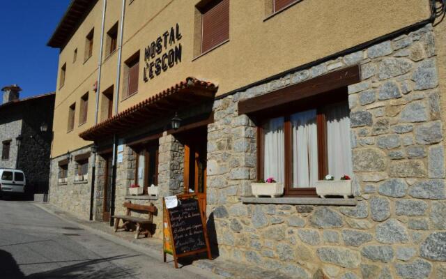 Hostal l'Escon