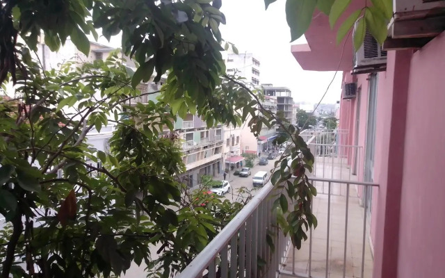 Chik-Chik Hotel Lobito I