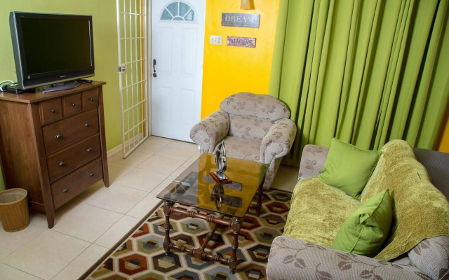 Skyview Manor Guest Apartments