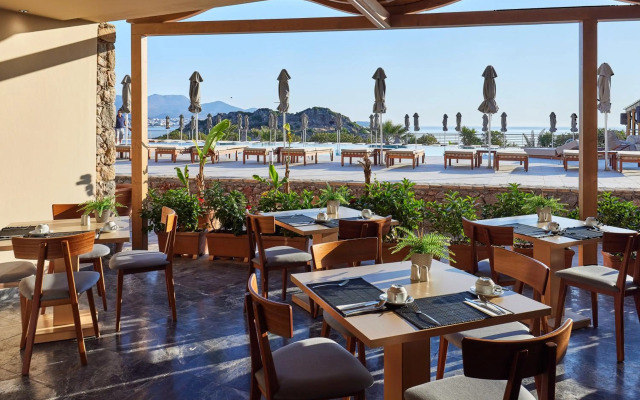 Blue Marine Resort & Spa