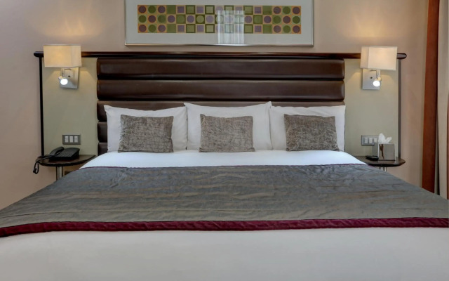 Corus Hyde Park Hotel