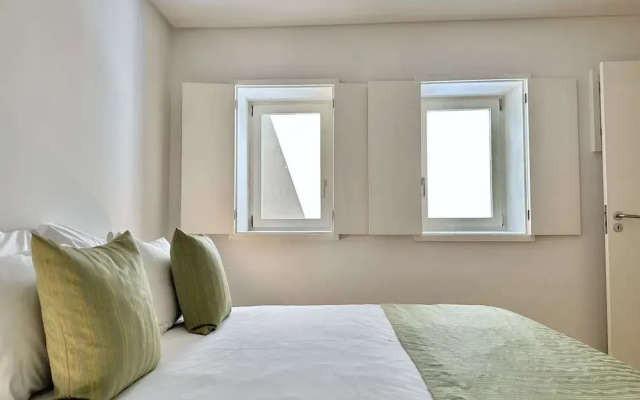 Heart of Porto Cozy Escape