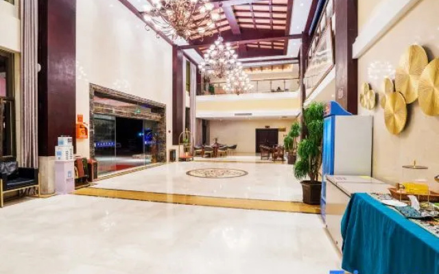 Jinggu Yingjiang International Hotel