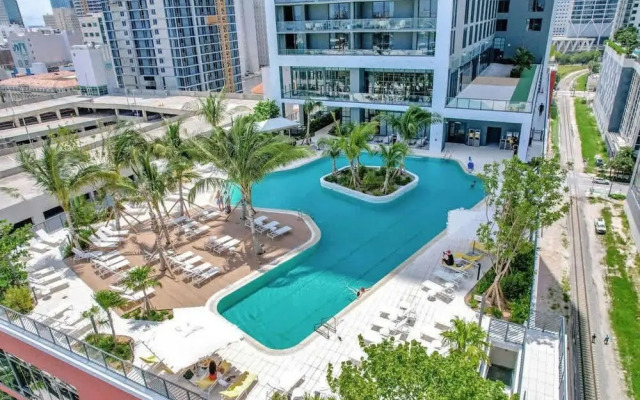Apartment 3br-3 BTH - Gym Pool